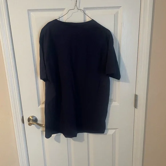 Disney Blue T-Shirt with Blue Graphic Mickey Donald goofy Sz large - Picture 6 of 6